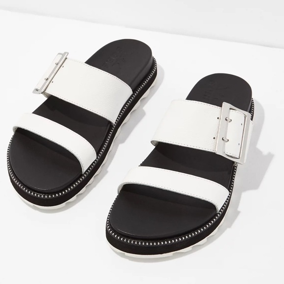Sorel Roaming NL3594-125 White Leather Buckle Slip On Slide Sandals - Picture 1 of 10
